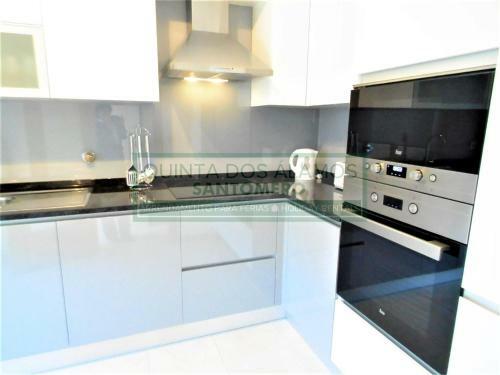 Moradia Townhouse Vila Rosal 2