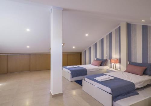 Stylish Brand New Villa