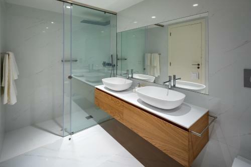 The Quest - Luxury Beach Apartment