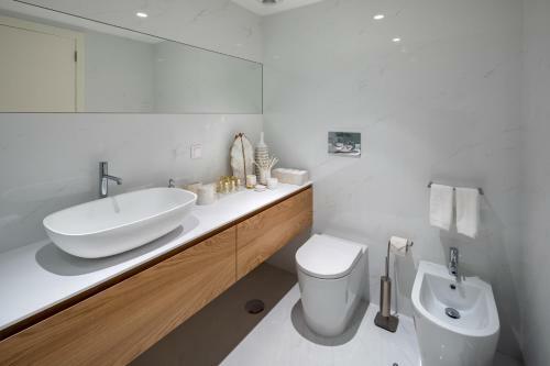 The Quest - Luxury Beach Apartment