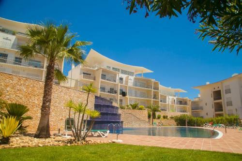 Modern Commodious Apartment With Side Sea View