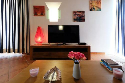 Lotus Villa, Albufeira