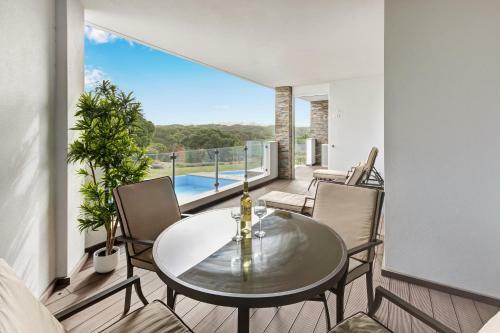Luxurious T2 Apartment, Olhos Dagua