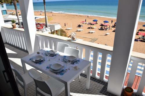 Villa Casa P� Na Areia- Unique Spot- Beach Front