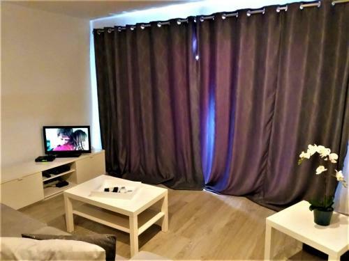 Magalie Sea View Apartment