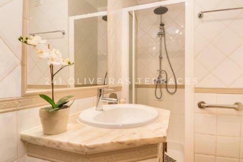 Apartamento 241 Oliveiras Terraces