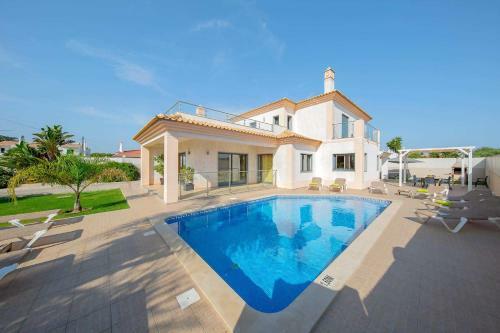 Beach Holidays - Villa Ruana - Lux