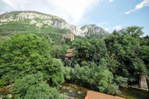 Hostal Pensiunea Casa Marica
