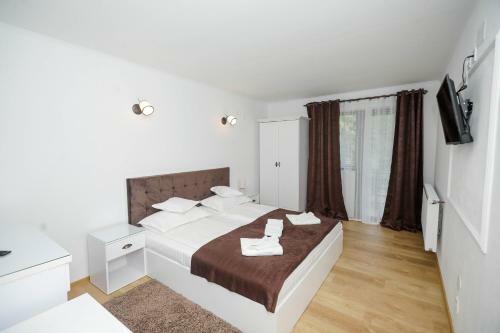 Hostal Pensiunea Casa Marica