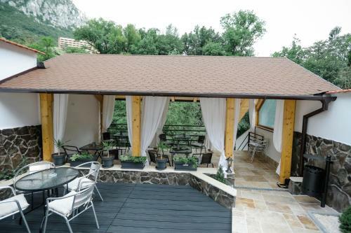 Hostal Pensiunea Casa Marica