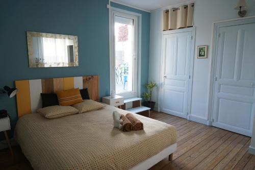 Apartamento 72m� Avec Terrasse Dans Demeure Angevine de 2 �tages