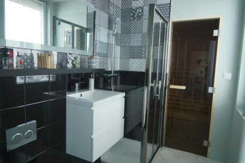 Apartamento 72m� Avec Terrasse Dans Demeure Angevine de 2 �tages