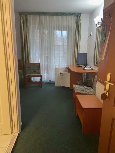 Bed & Breakfast Pensiunea Olt Centrum/ Olt Centrum Panzi�
