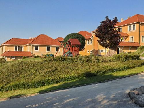 River Lux Apartman Dunaszentmikl�s