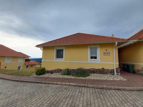 Hillside Apartman