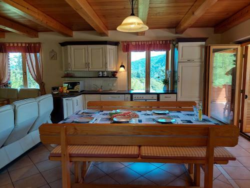 Holiday Home Tihovo