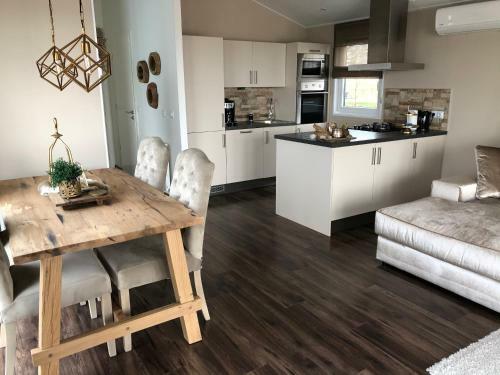 Luxe Vakantie Chalet Markermeer *****