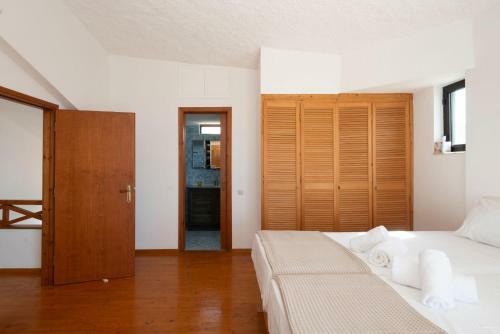 Orea Elena Seaview Villa