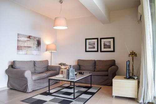 Apartamento Avia Holiday Home 2