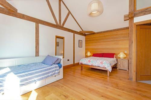 Amber Lodge