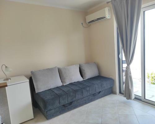 Apartment 032