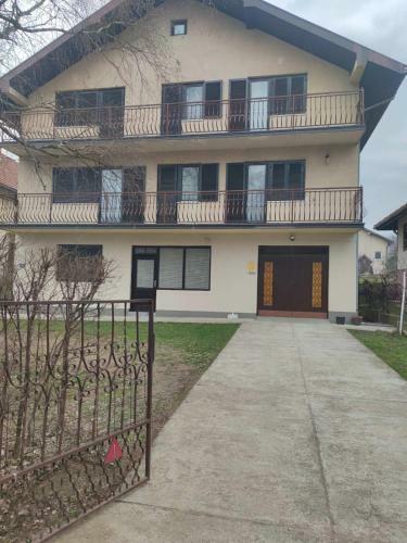 Hostal Apartman Vladimir