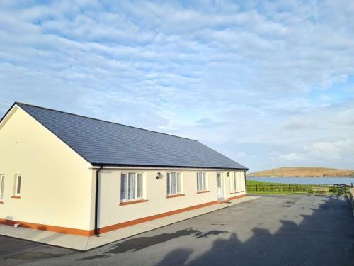 Nightingale Lodge Cleggan