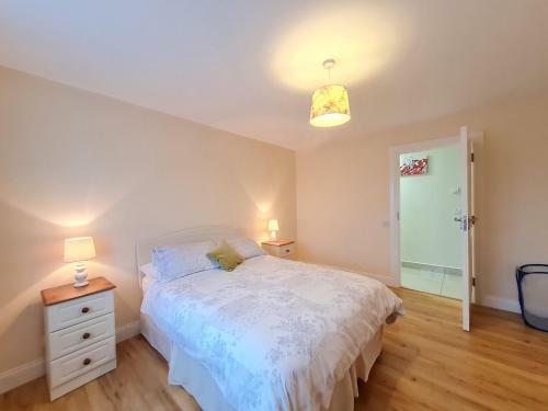 Nightingale Lodge Cleggan