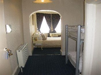 Hostal Parkview Hotel