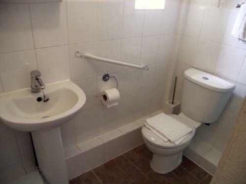 Hostal The Ellesmere