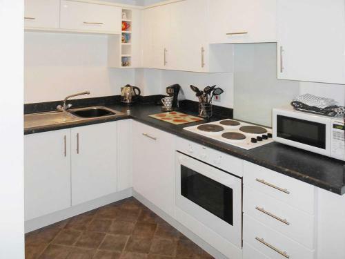 Penshurst Apartment