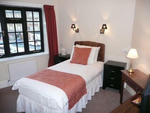Hostal Royal Hotel