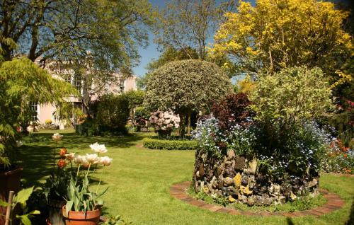 Bed & Breakfast Ocklynge Manor
