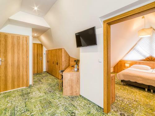 Bed & Breakfast ?elazne Wrota