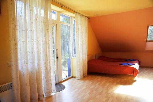 Villa Pakrant?