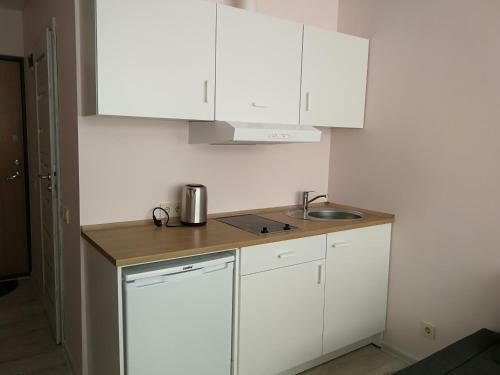 T&j Apartments