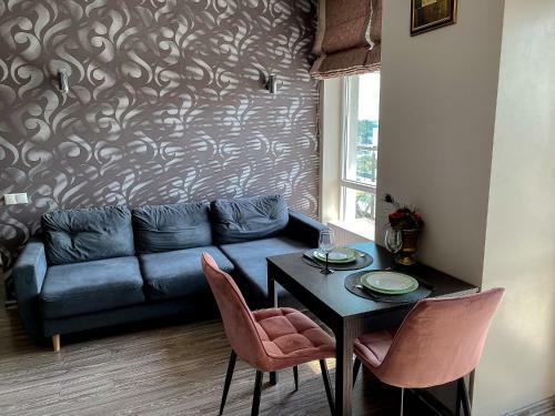 Lovely Apartment With Nice View And Free Parking
