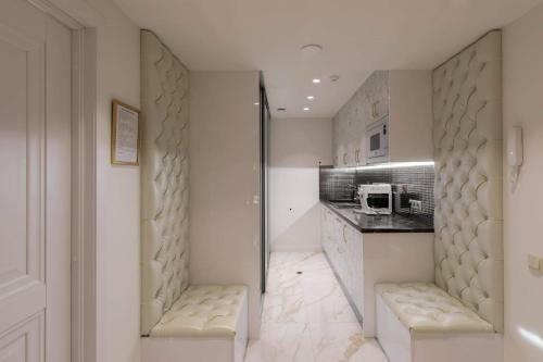Prestige Jacuzzi Apartment