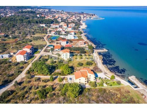 Karavan Vybaven� P?�mo U Pl�?e