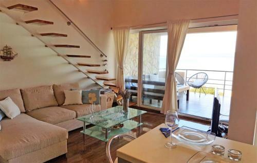 Beautiful Apartment In Dobropoljana With 2 Bedrooms