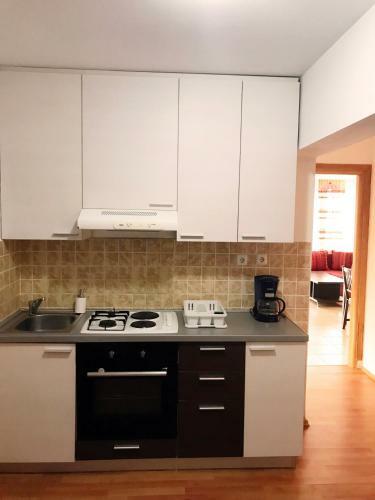 Kristina Apartmanh�z