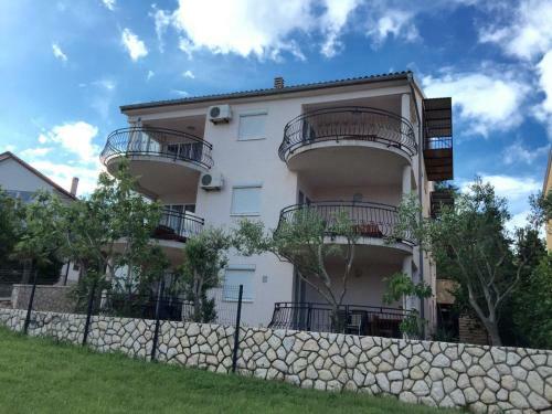 Kristina Apartmanh�z