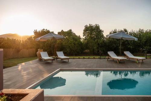Villa Enny, 3 Bd With Private Pool