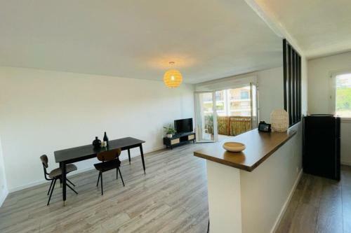 Apartamento Magnificent Apt With Balcony On The Basque Coast