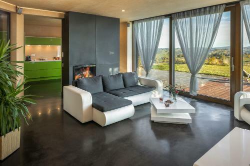 Rent Like Home - Villa Landhouse