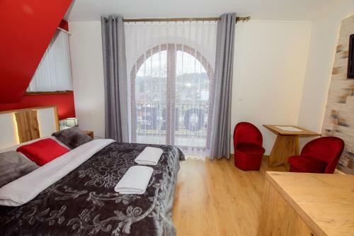 Bed & Breakfast Le?ny Dworek