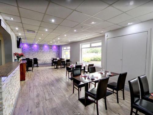 Hostal County Hotel