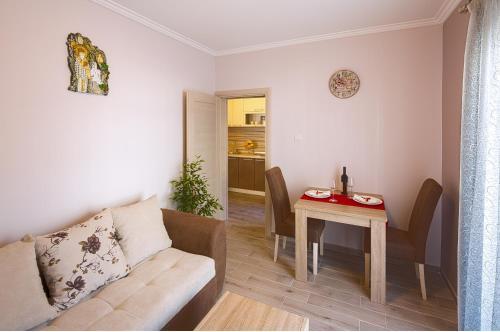 Apartment Nada 02