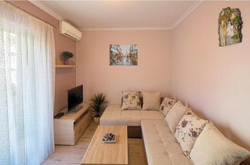 Apartment Nada 02