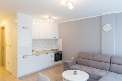 Central Budva Apartment A10